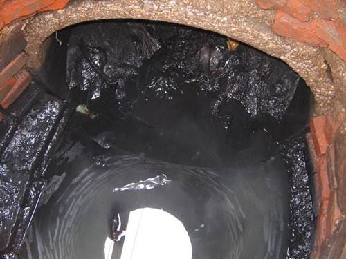 杜尔伯特污水/雨水井清理