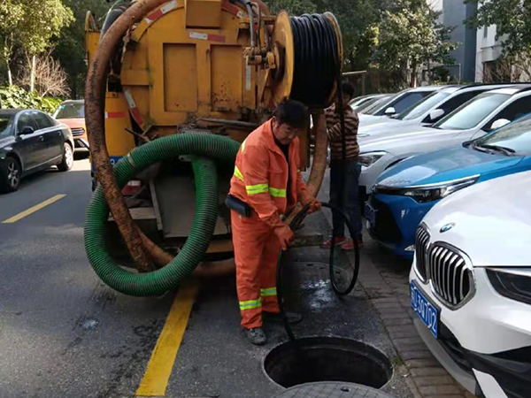 杜尔伯特排污管道清淤